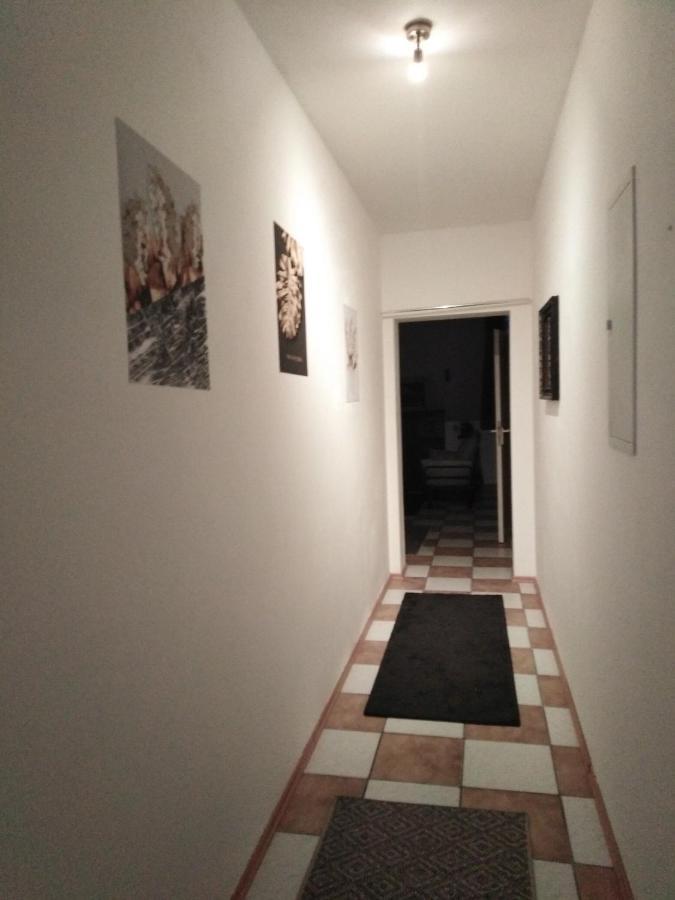 Studiowohnung, Neu Renoviert, Zentrale Lage Saarlouis Εξωτερικό φωτογραφία